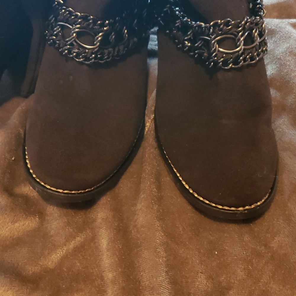 B. MAKOWSKY BOOTS! - Picture 5 of 7